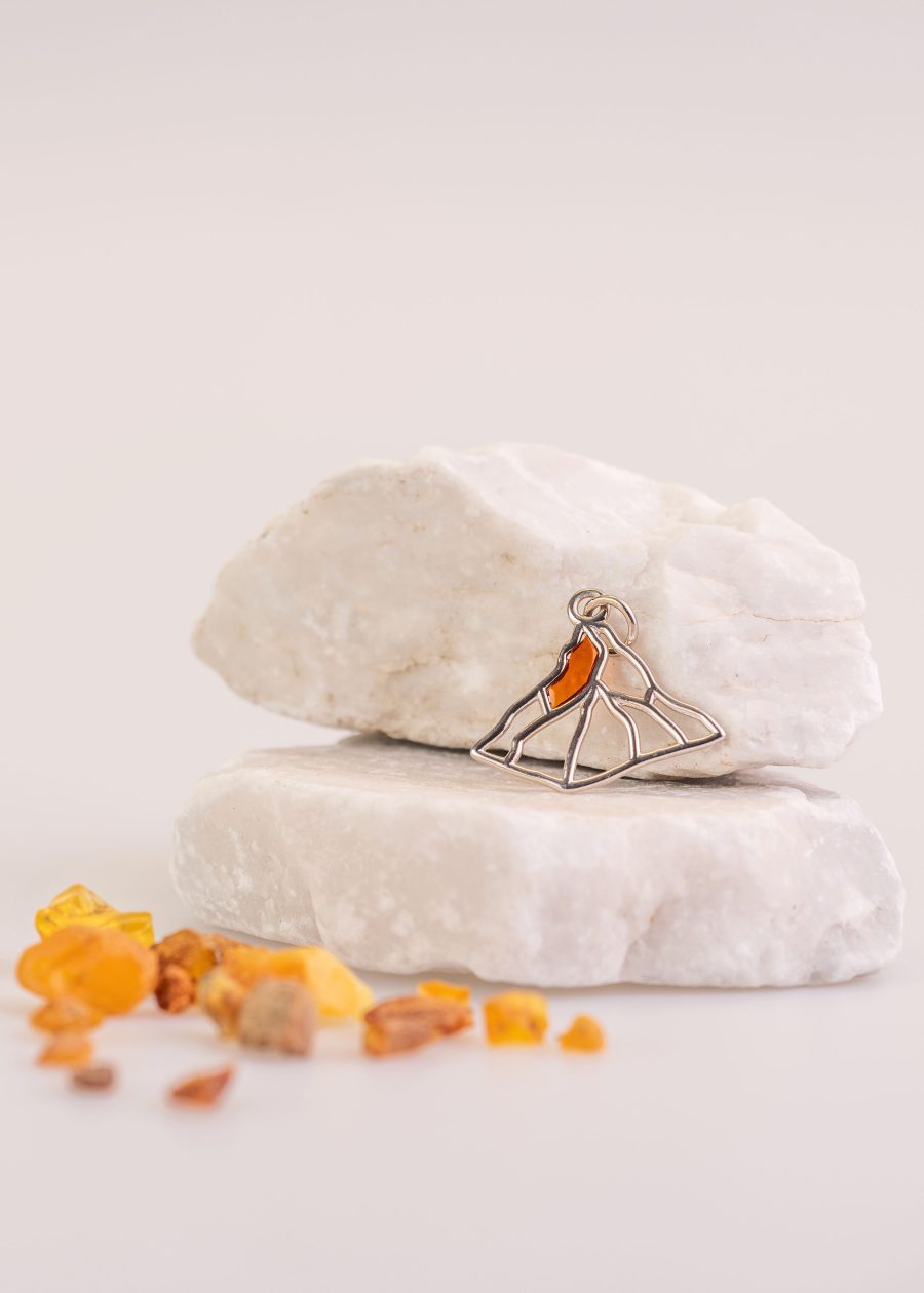 Amber Peak - Image 3